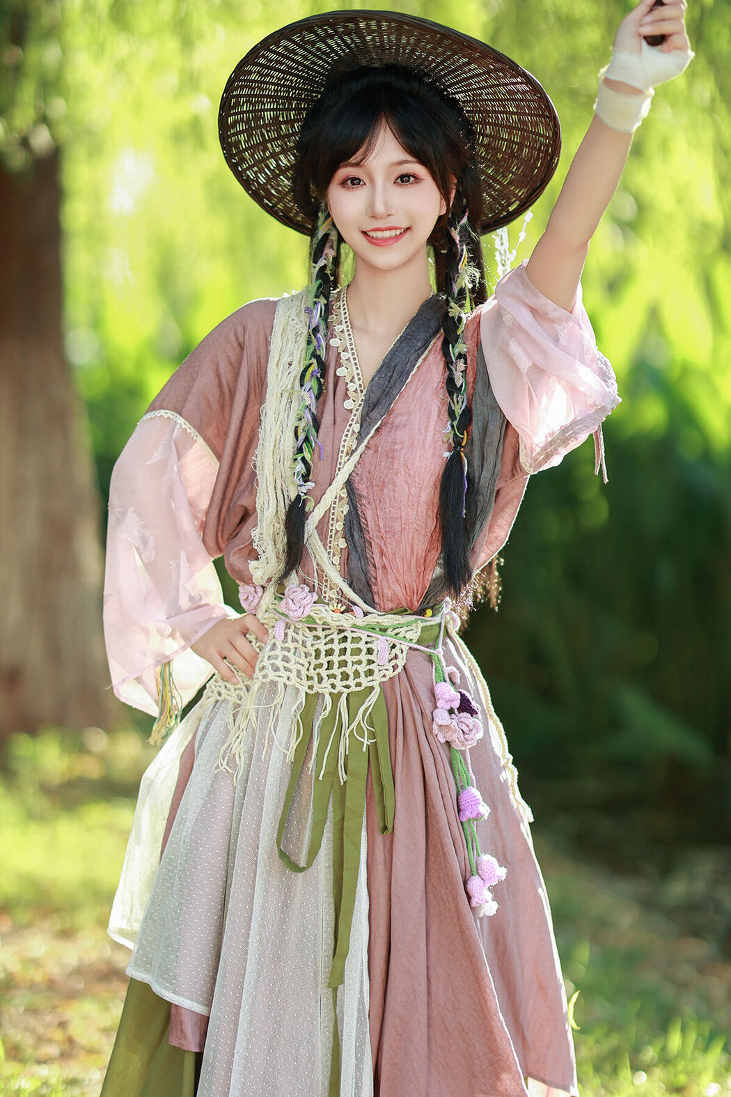 YiTuYu艺图语 Vol.7588 Wu Mei Da Xia Cover Photo