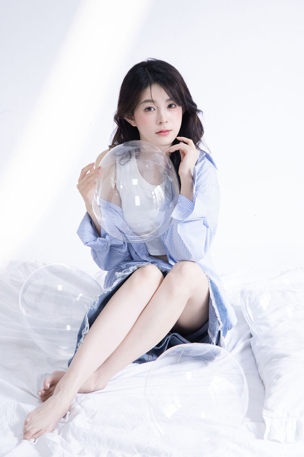 YiTuYu艺图语 Vol.7596 Luo Xin Xin