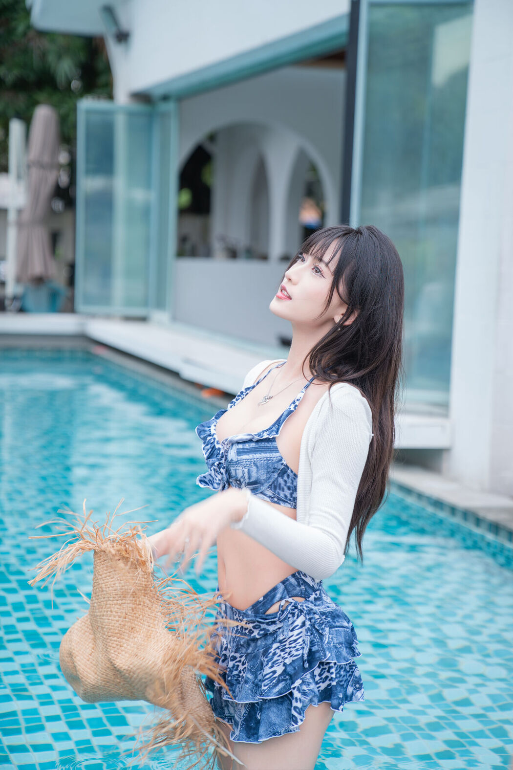 YiTuYu艺图语 Vol.7611 Ai Chi Dan Gao De Xiao Yin