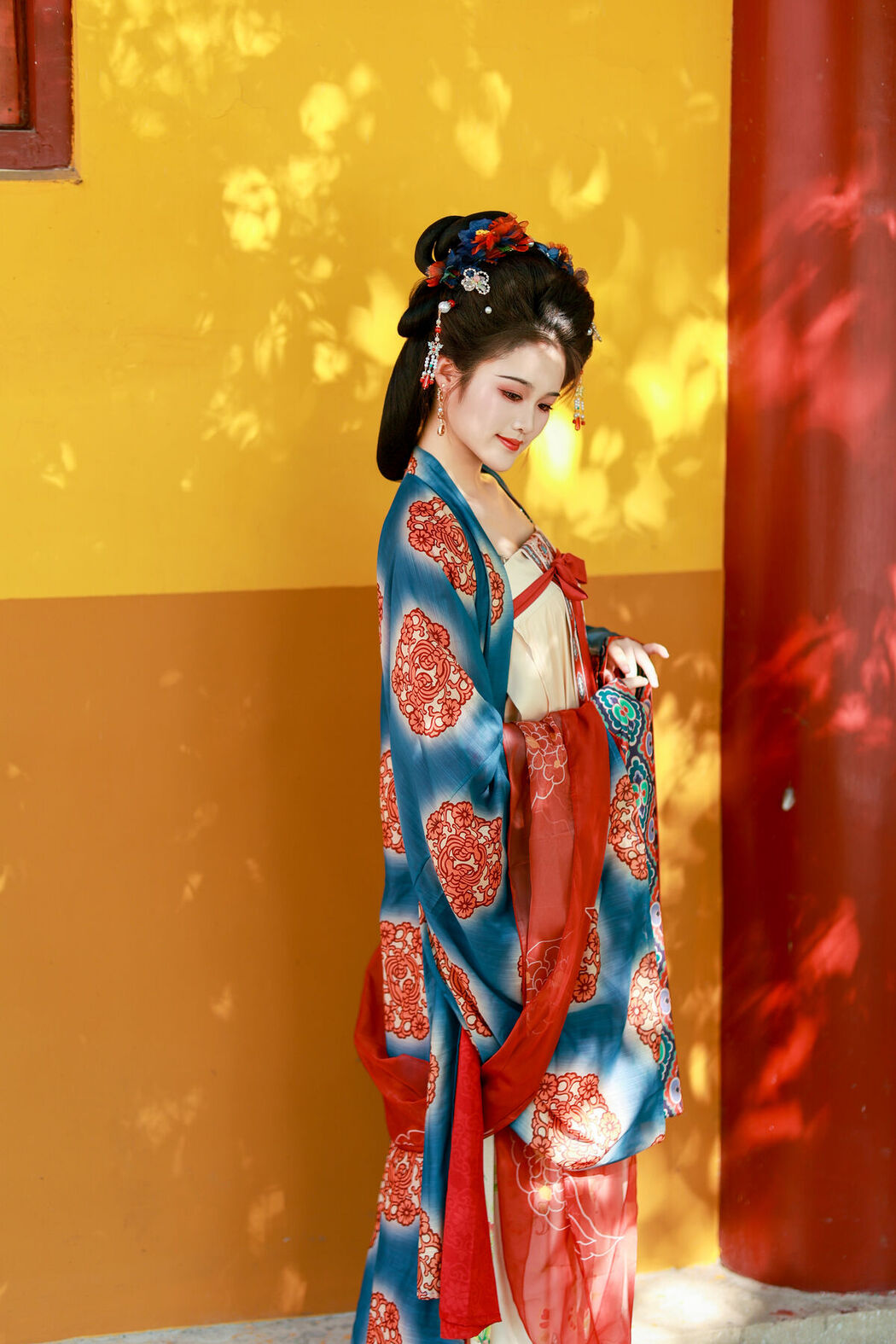 YiTuYu艺图语 Vol.7557 Shi Xiao Ran Ya