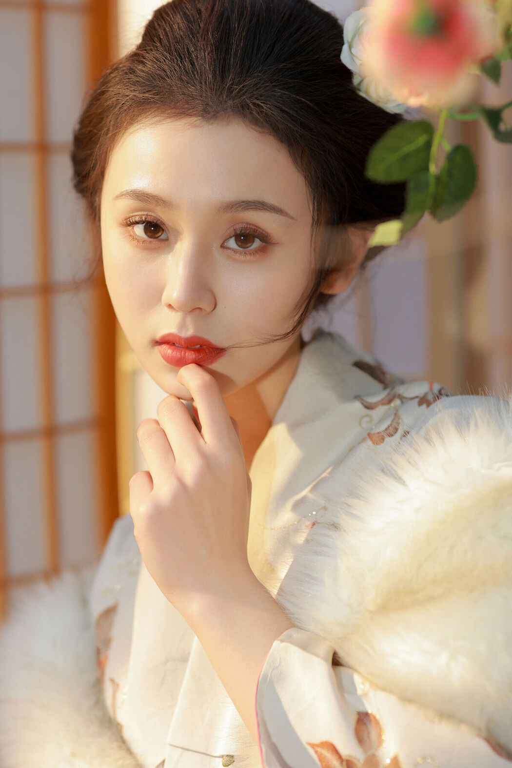 YiTuYu艺图语 Vol.7601 Peng Xiao Ya Ya