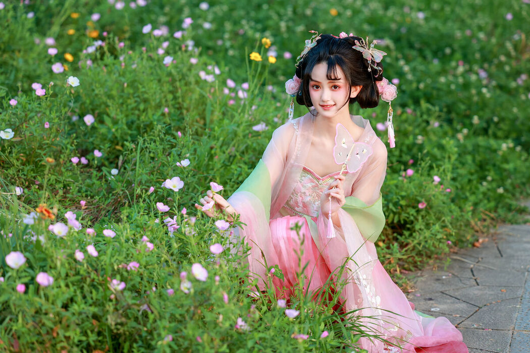 YiTuYu艺图语 Vol.7594 Ruan Xin Tang
