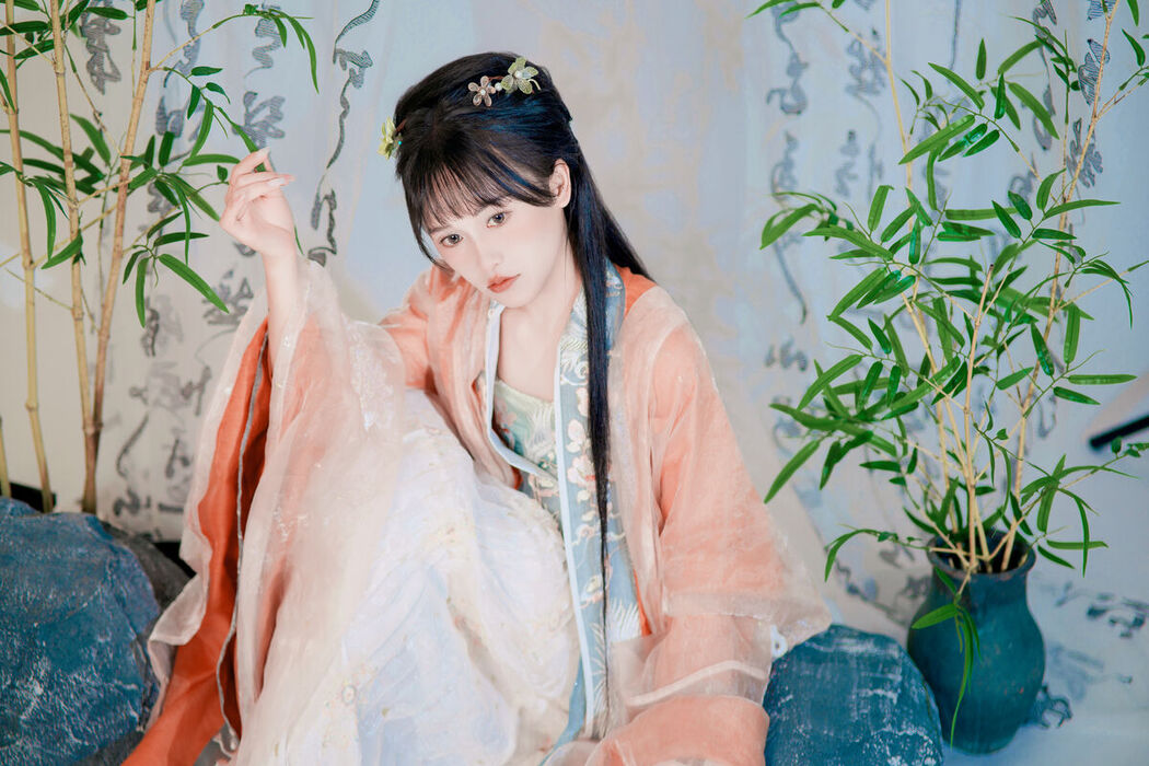 YiTuYu艺图语 Vol.7571 Xiao Xiao Yu