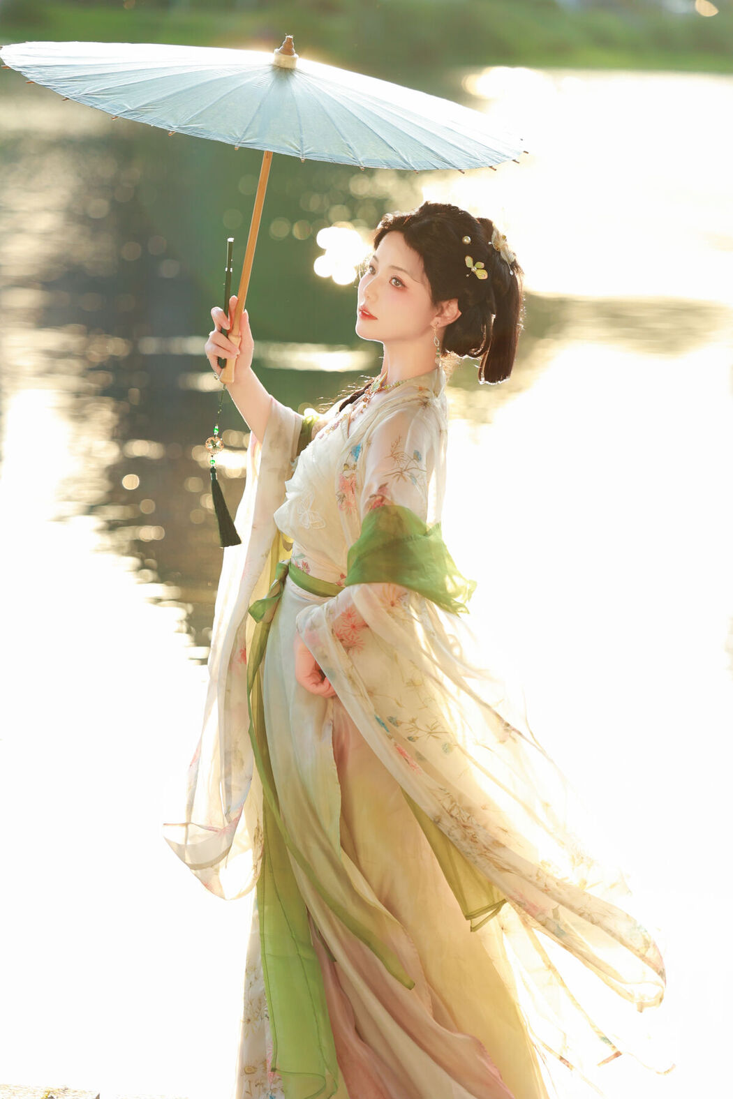YiTuYu艺图语 Vol.7579 Yu Xiao Li Lili