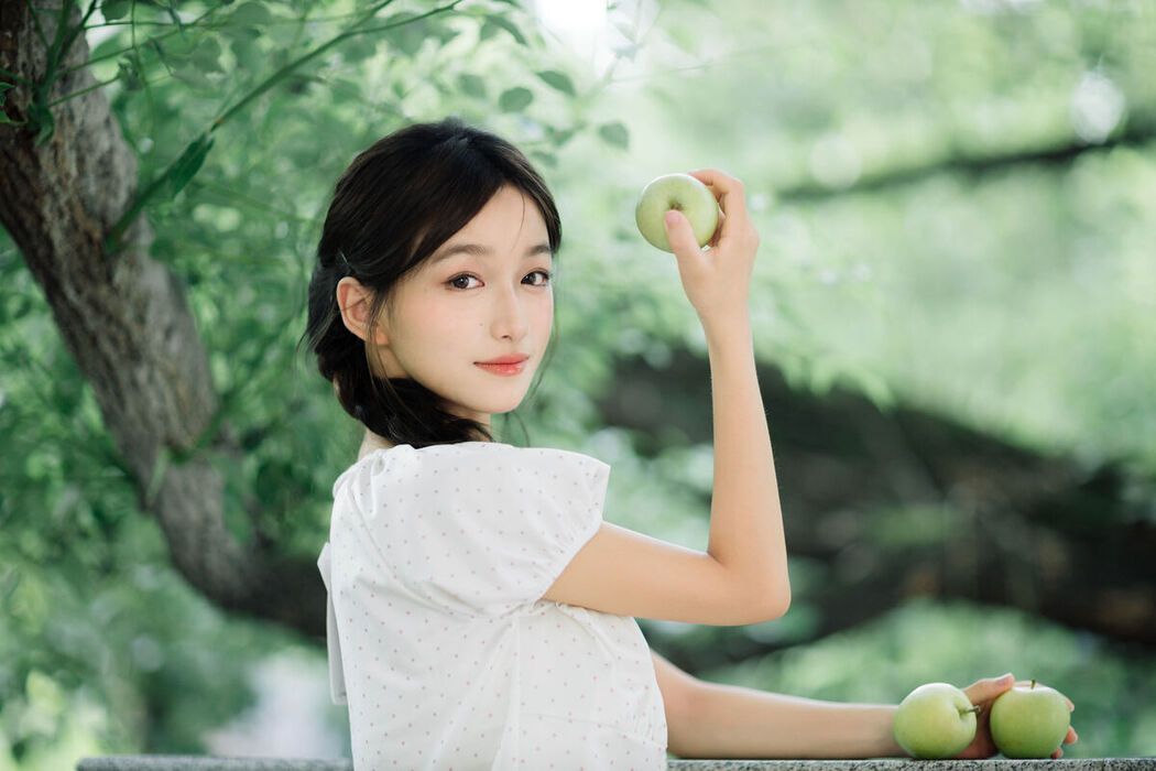 YiTuYu艺图语 Vol.7556 Yu Er