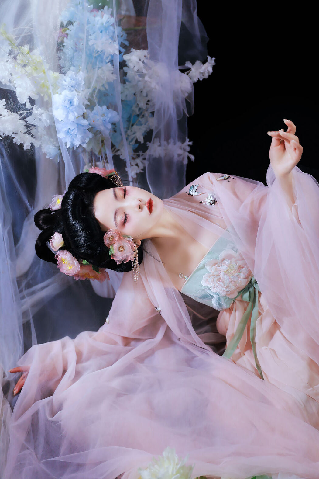 YiTuYu艺图语 Vol.7619 Mao Zi Zi