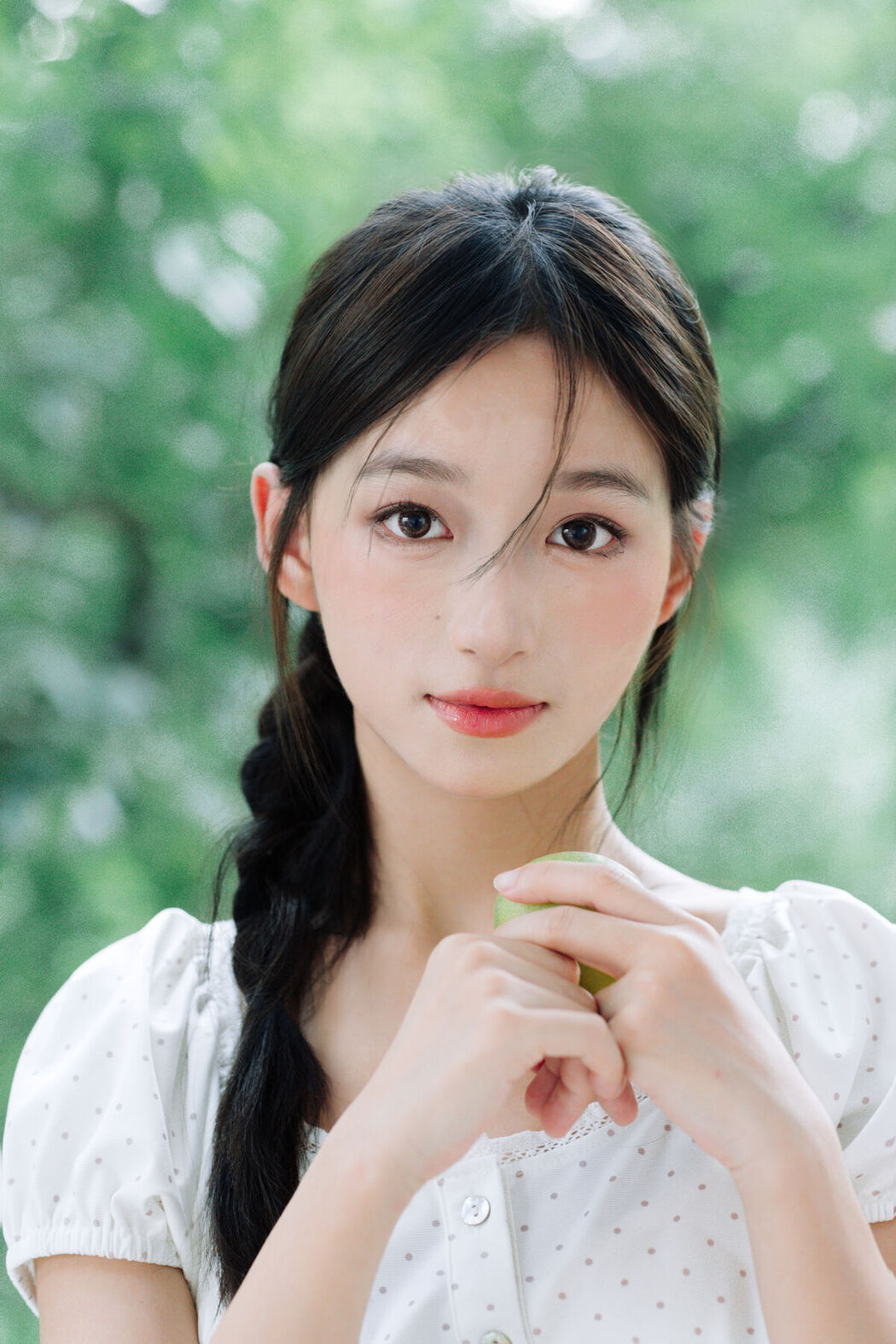 YiTuYu艺图语 Vol.7556 Yu Er