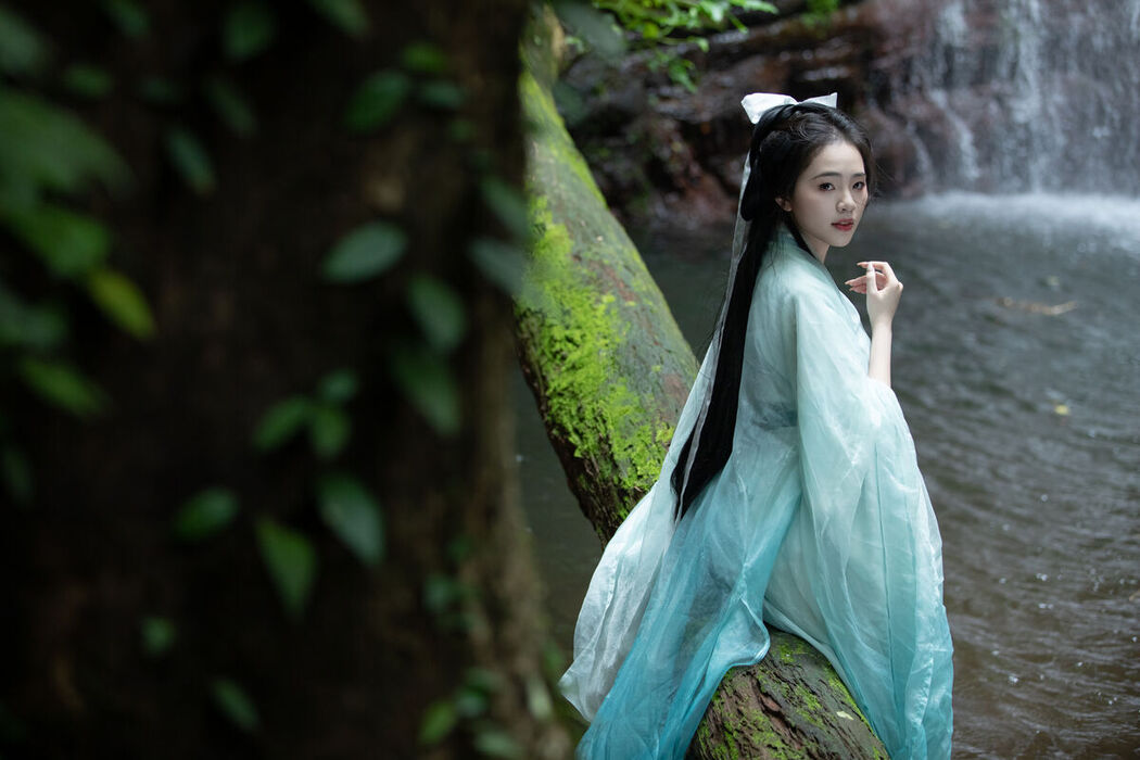 YiTuYu艺图语 Vol.7592 Ling Ling