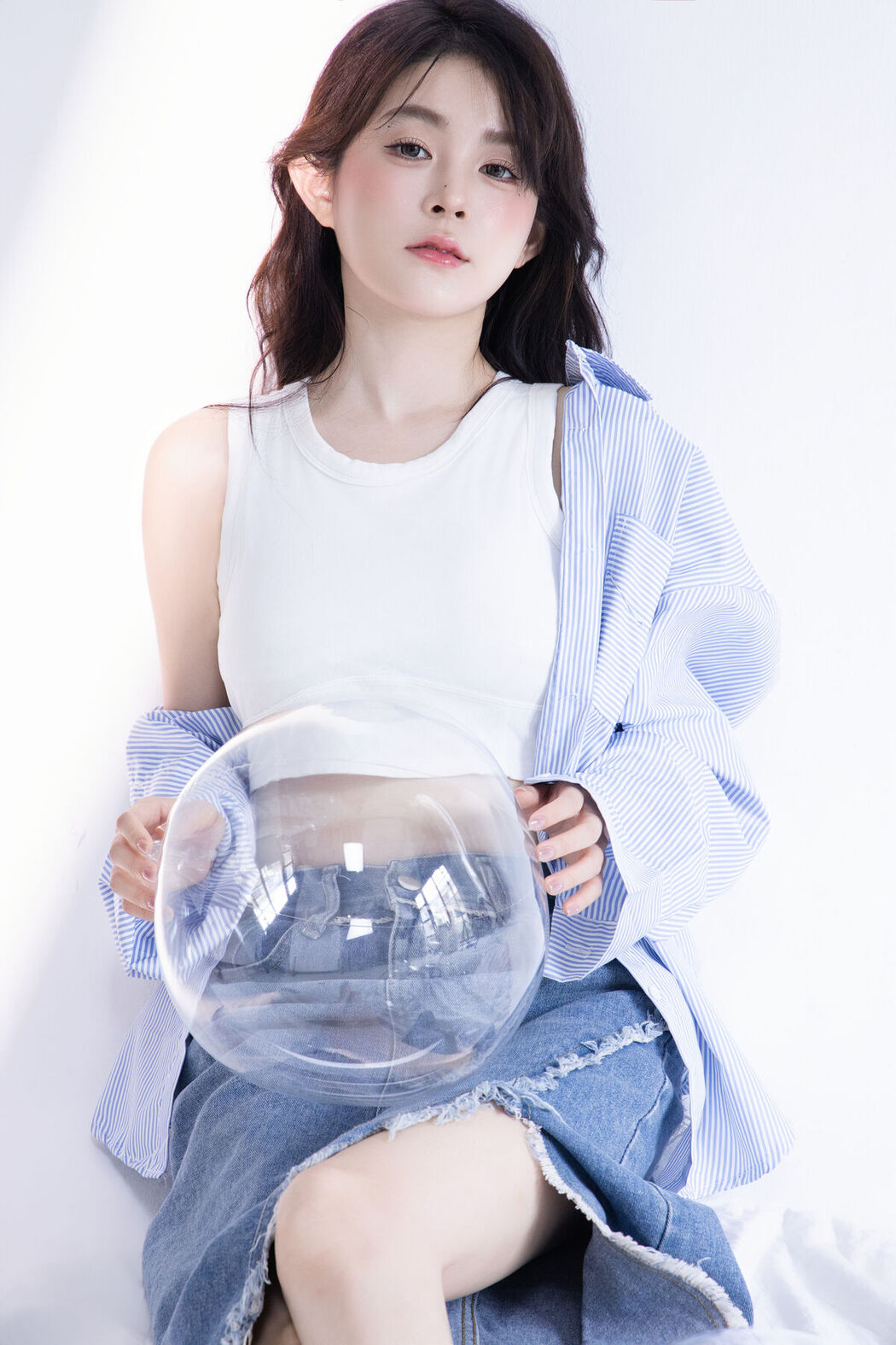 YiTuYu艺图语 Vol.7596 Luo Xin Xin