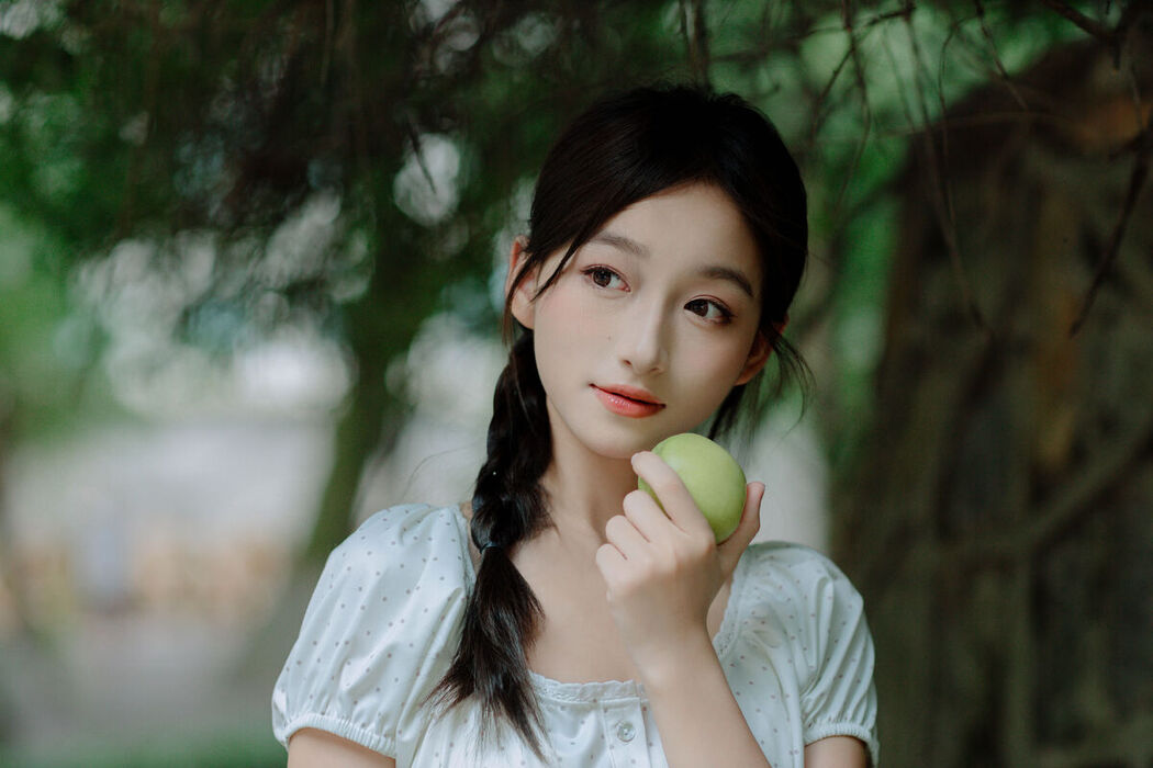YiTuYu艺图语 Vol.7556 Yu Er