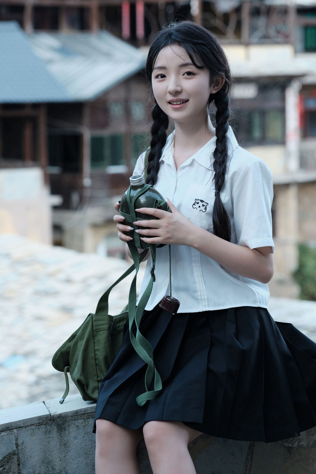 YiTuYu艺图语 Vol.7563 Min Zui Xiao Mo Xuan