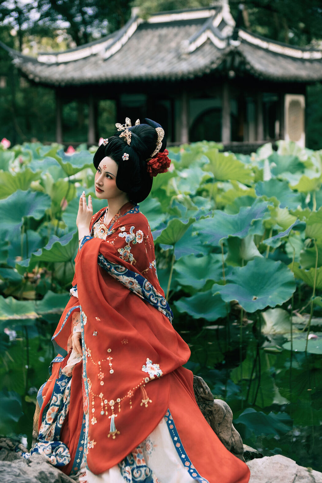 YiTuYu艺图语 Vol.7612 Shi Shi Kiki