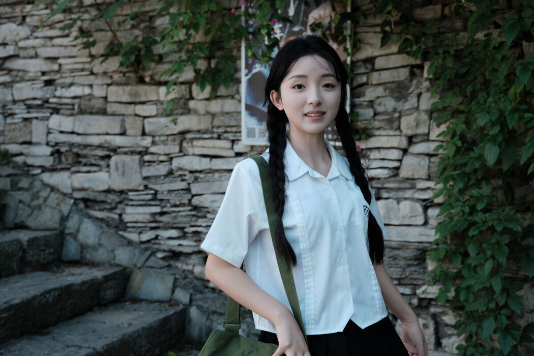 YiTuYu艺图语 Vol.7563 Min Zui Xiao Mo Xuan