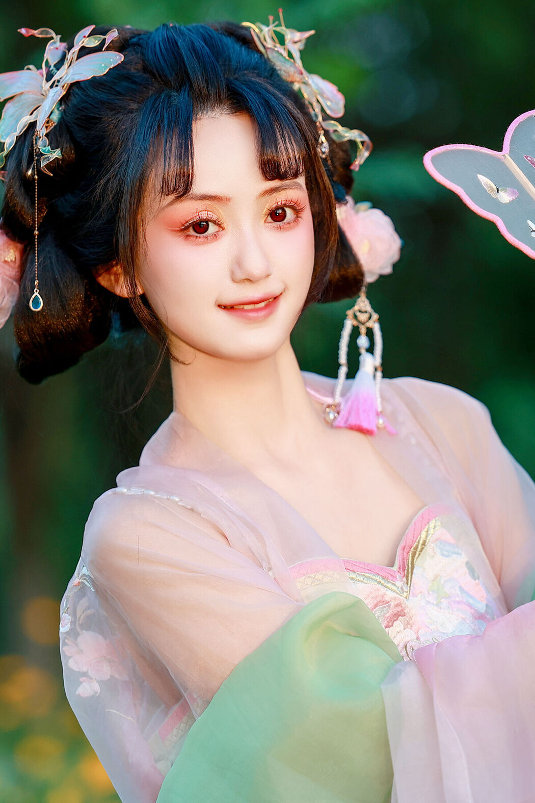 YiTuYu艺图语 Vol.7594 Ruan Xin Tang Cover Photo