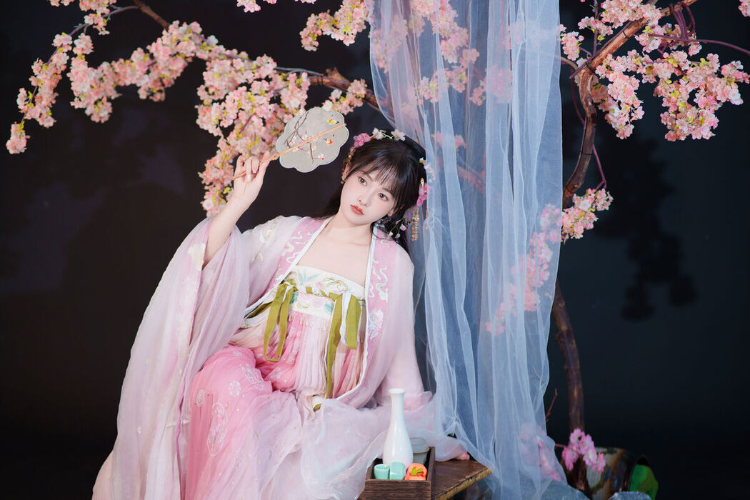 YiTuYu艺图语 Vol.7559 Xiao Xiao Yu