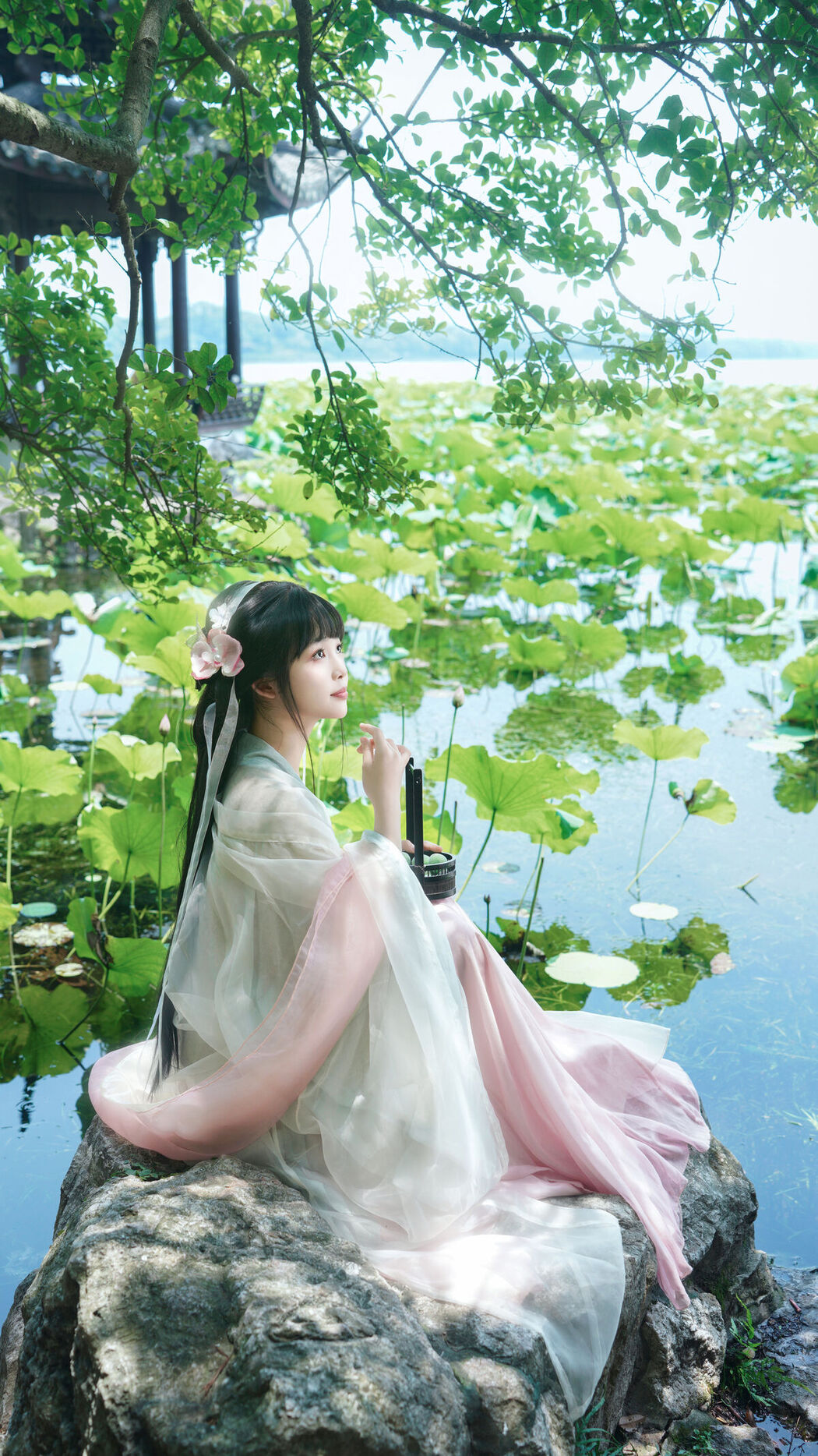 YiTuYu艺图语 Vol.7561 Yu Kimi