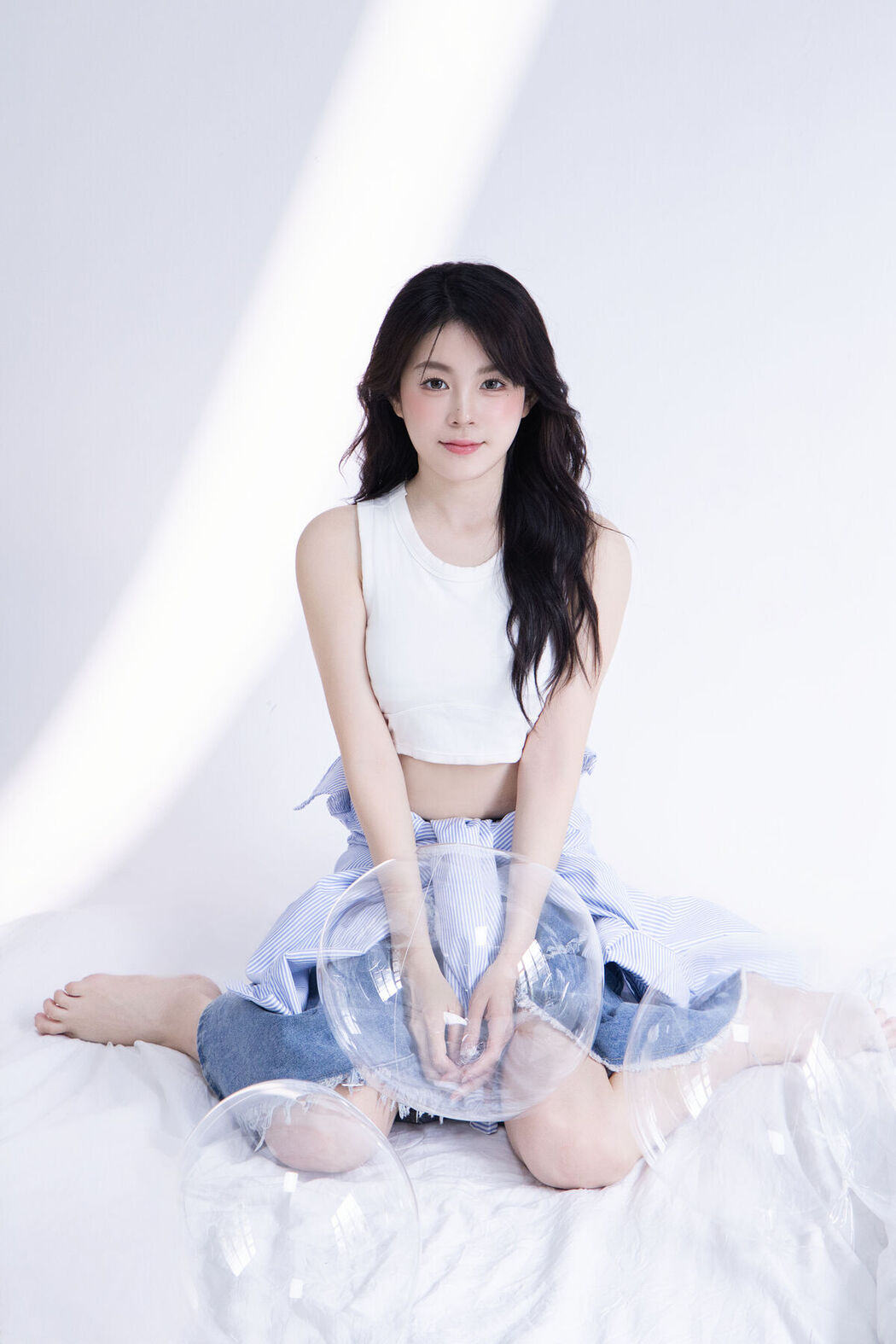 YiTuYu艺图语 Vol.7596 Luo Xin Xin
