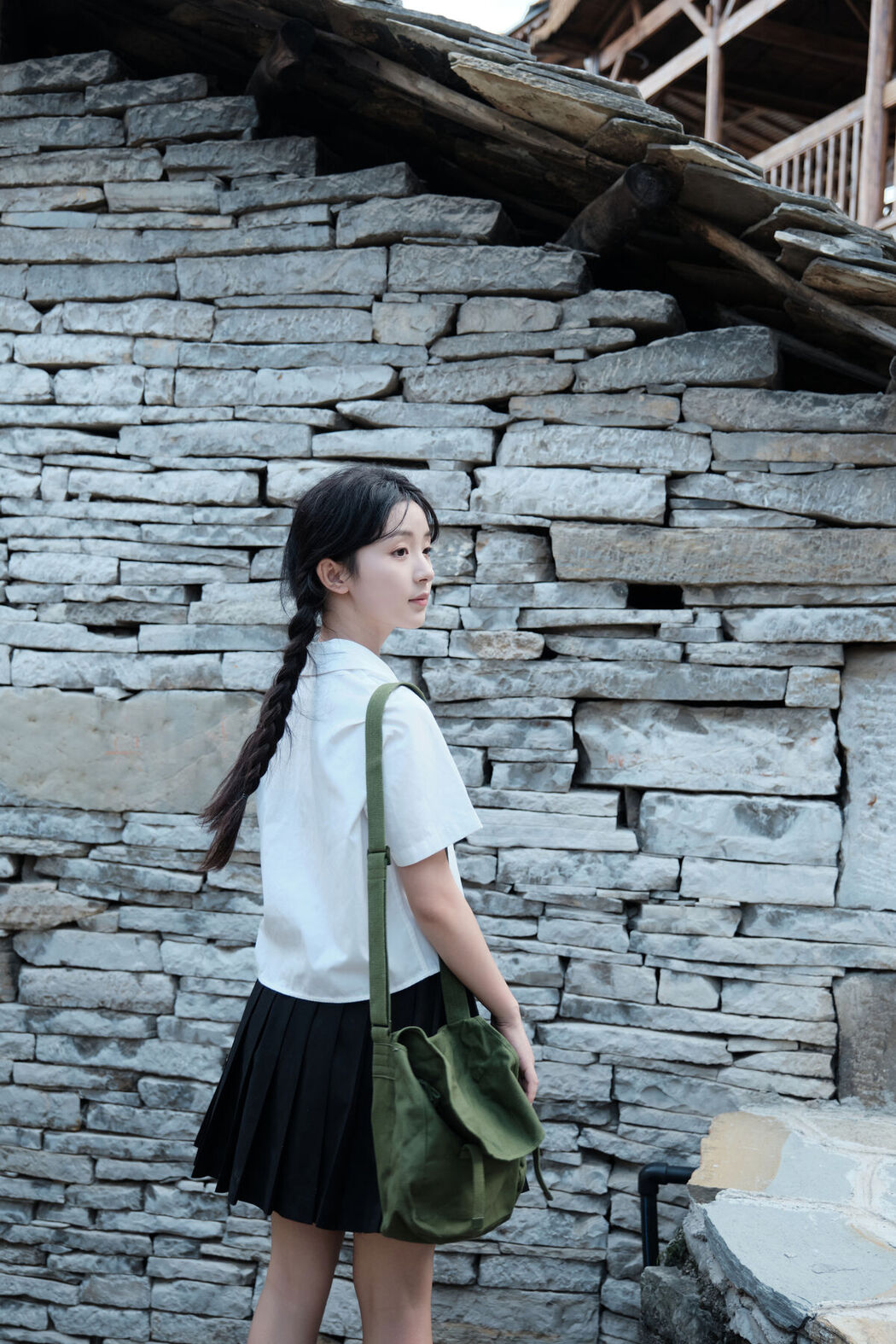 YiTuYu艺图语 Vol.7563 Min Zui Xiao Mo Xuan