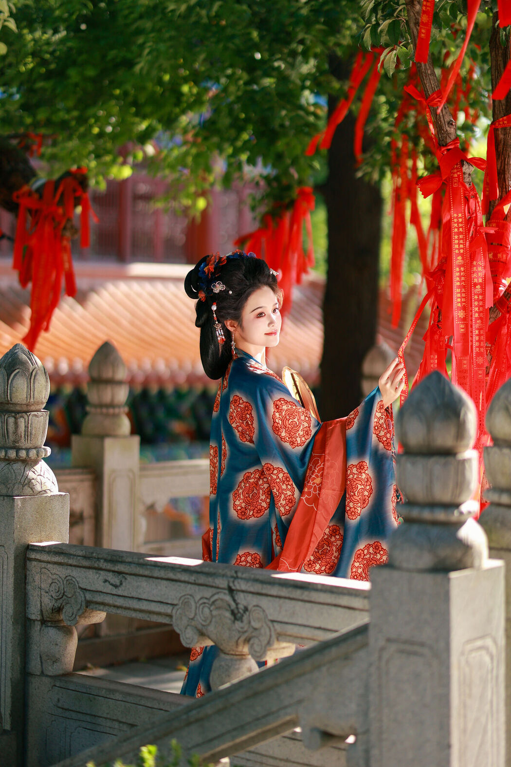 YiTuYu艺图语 Vol.7557 Shi Xiao Ran Ya