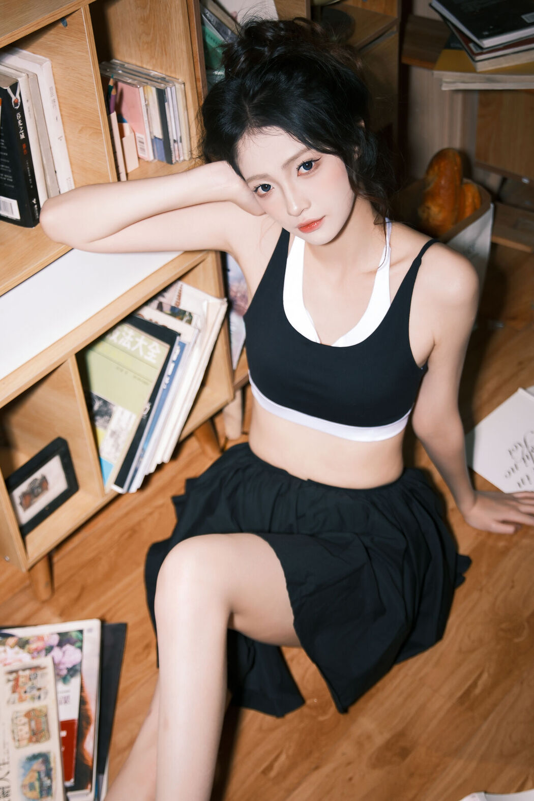 YiTuYu艺图语 Vol.7622 Xiao Dai Tong Xue