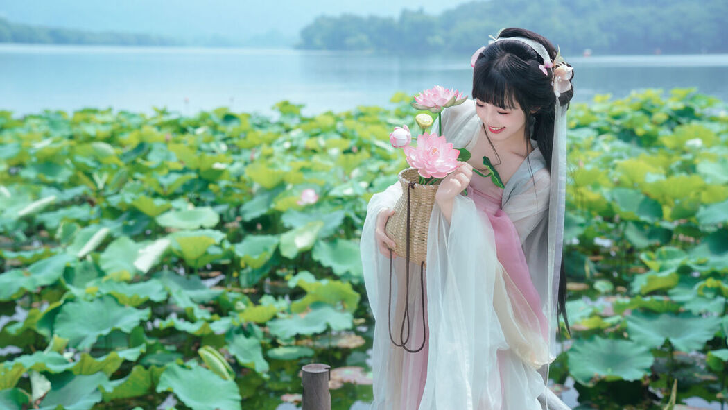 YiTuYu艺图语 Vol.7561 Yu Kimi