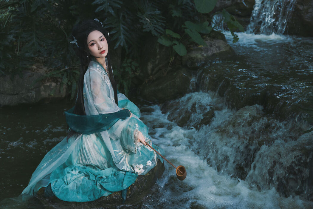 YiTuYu艺图语 Vol.7573 Rui Xue Mizuyuki