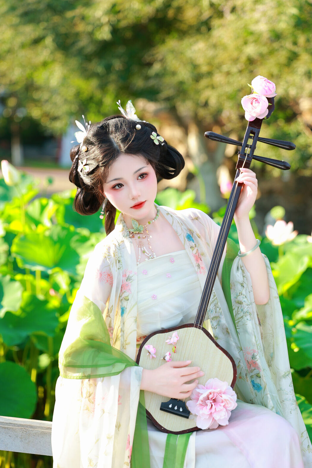 YiTuYu艺图语 Vol.7579 Yu Xiao Li Lili