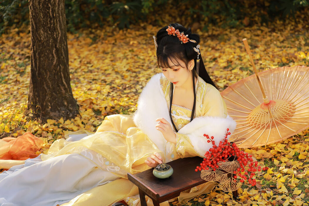 YiTuYu艺图语 Vol.7604 Zhou Zhou AY