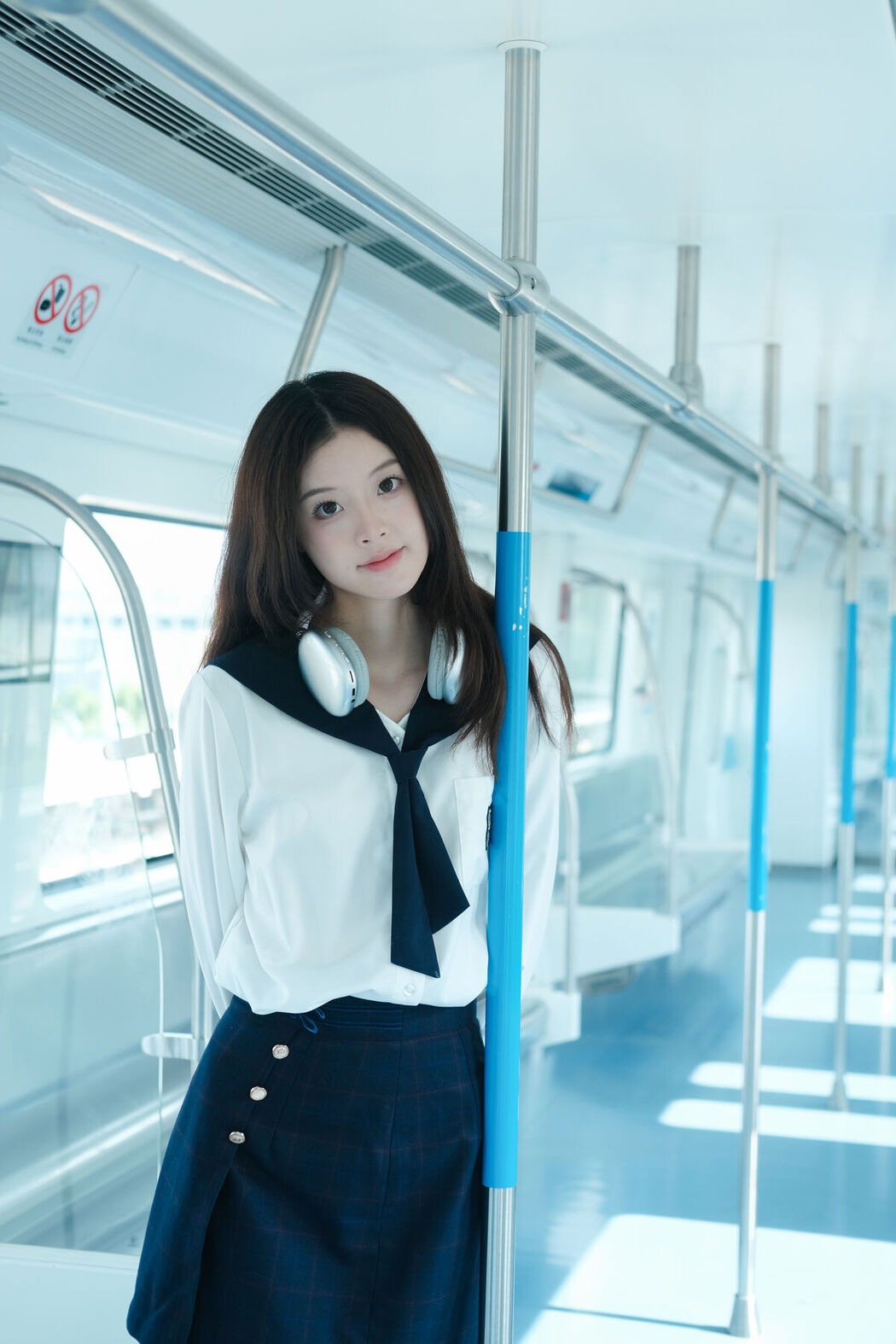 YiTuYu艺图语 Vol.7560 Ban Kou Xiao Dan Ta
