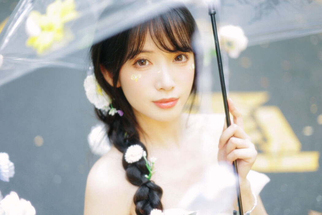 YiTuYu艺图语 Vol.7586 Yi Zhi A Meng Zai