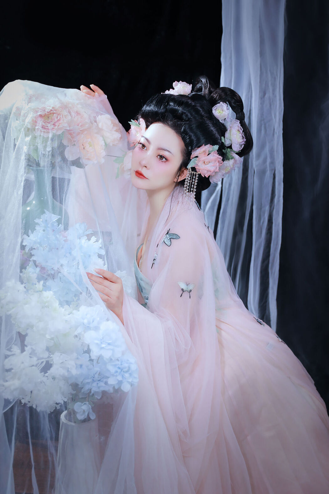 YiTuYu艺图语 Vol.7619 Mao Zi Zi