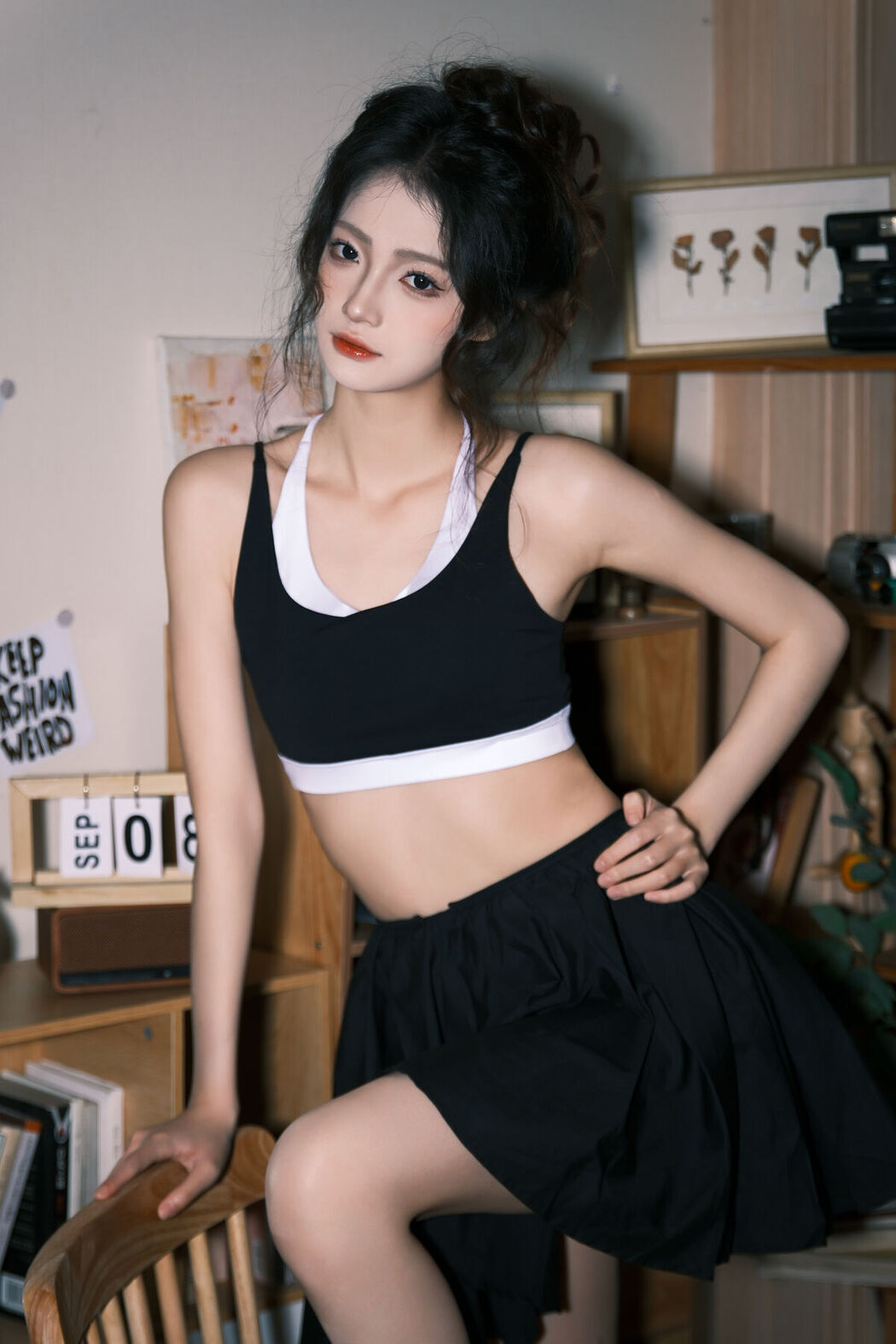 YiTuYu艺图语 Vol.7622 Xiao Dai Tong Xue