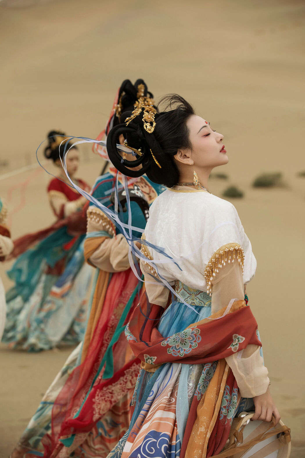 YiTuYu艺图语 Vol.7631 Sun Wan Qian Shi Xiao Cang Shu