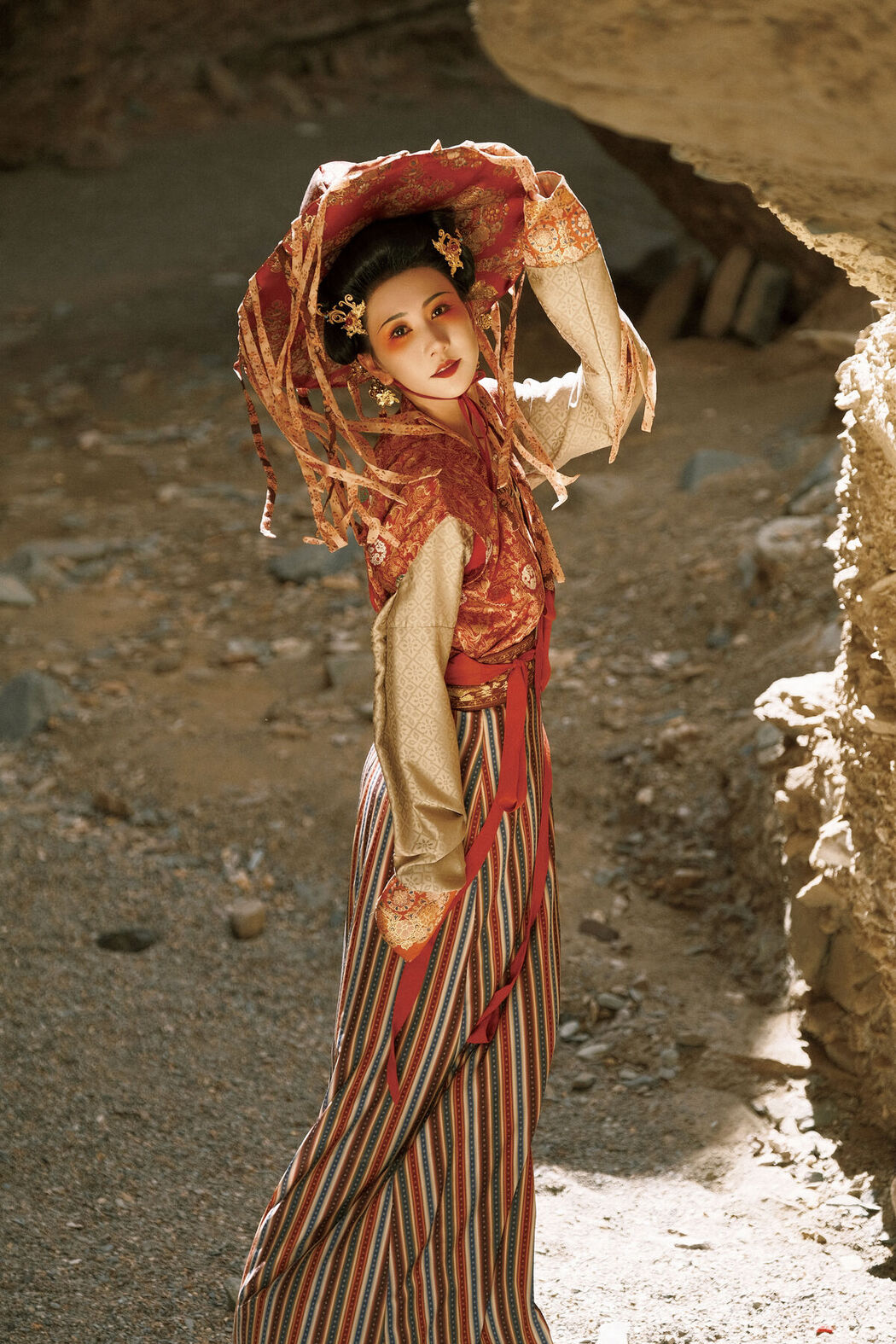 YiTuYu艺图语 Vol.7732 Xiao Bei Ke Qing Bu Yao Fang Qi