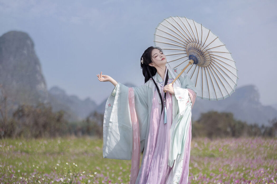 YiTuYu艺图语 Vol.7695 Lei Lei