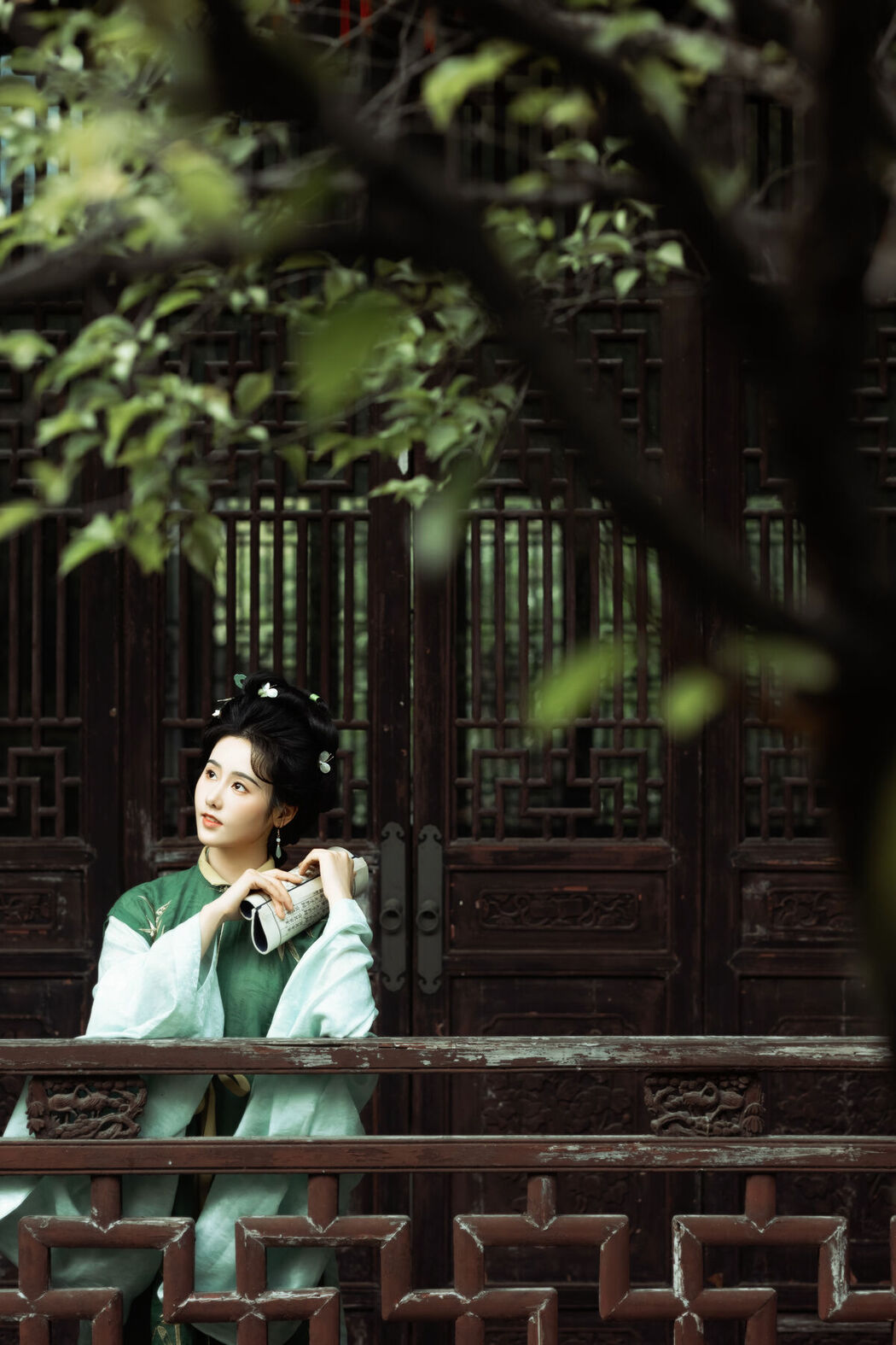 YiTuYu艺图语 Vol.7720 Ren Jian Yue-su Chen