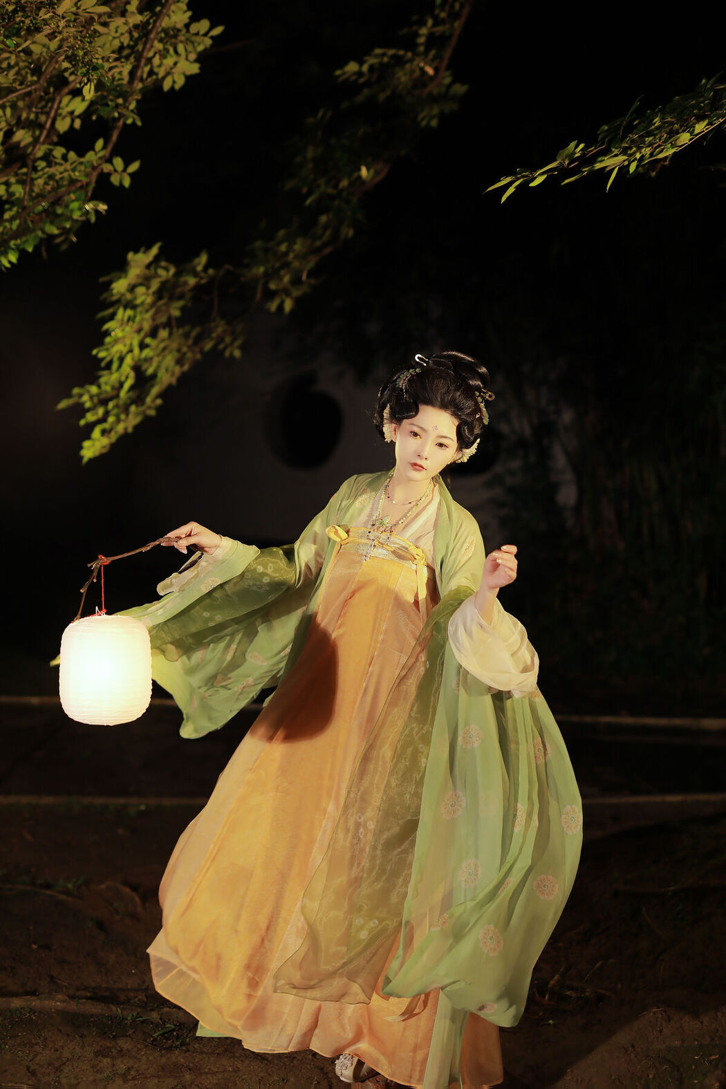 YiTuYu艺图语 Vol.7688 Mao Zi Zi