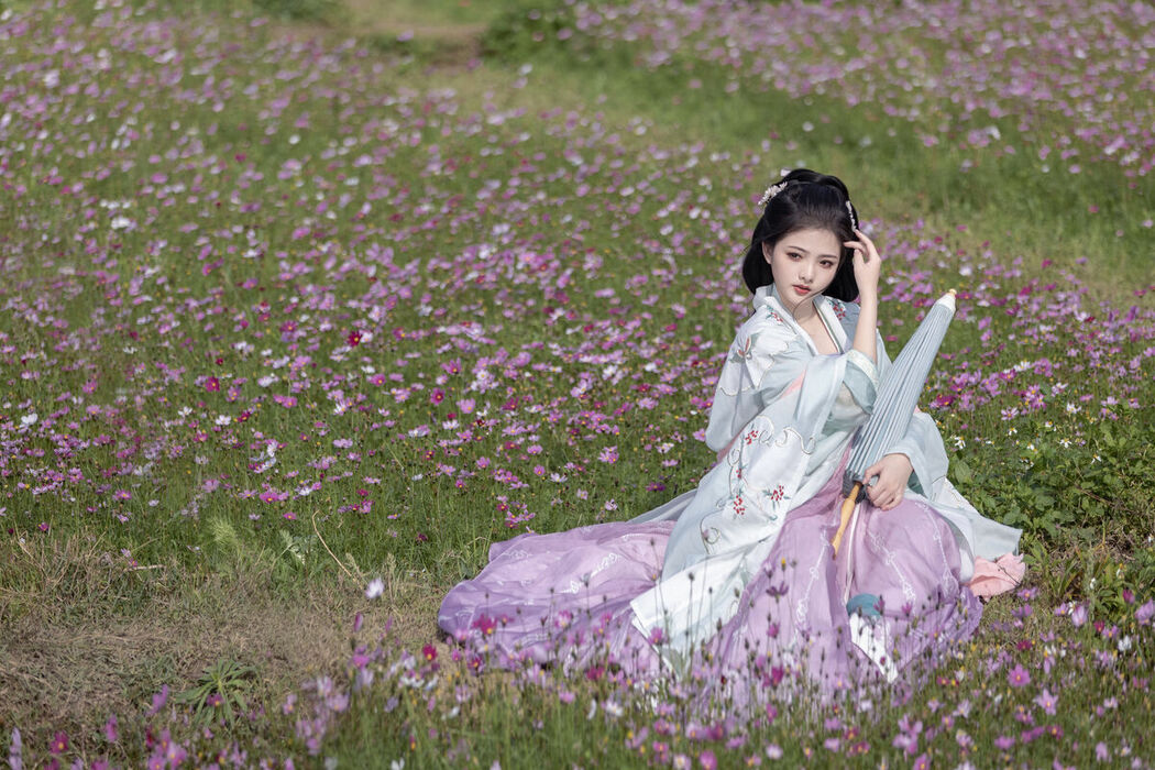 YiTuYu艺图语 Vol.7695 Lei Lei