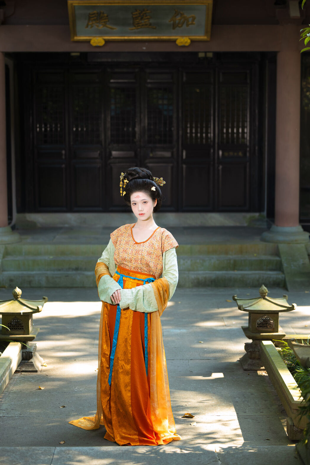 YiTuYu艺图语 Vol.7700 Yu Qing