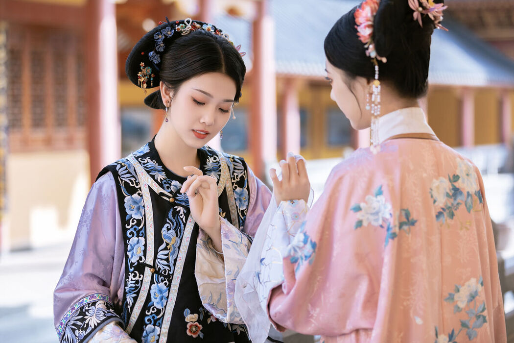 YiTuYu艺图语 Vol.7691 Zhi Zhi Qi