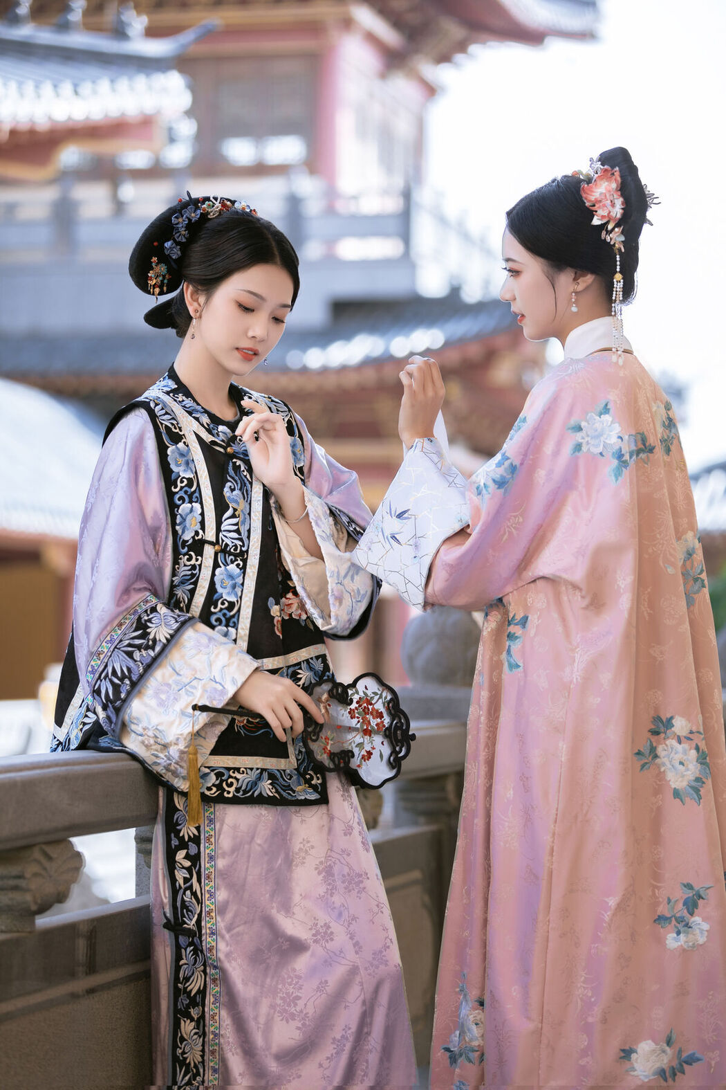 YiTuYu艺图语 Vol.7691 Zhi Zhi Qi