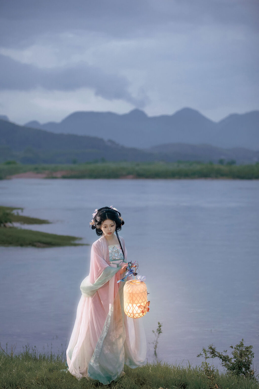 YiTuYu艺图语 Vol.7715 Jin Zou Ba