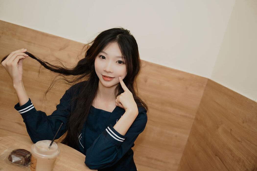YiTuYu艺图语 Vol.7690 Xiao Xi