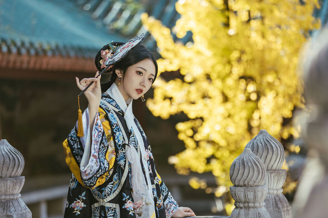 YiTuYu艺图语 Vol.7709 Shen Shi Si