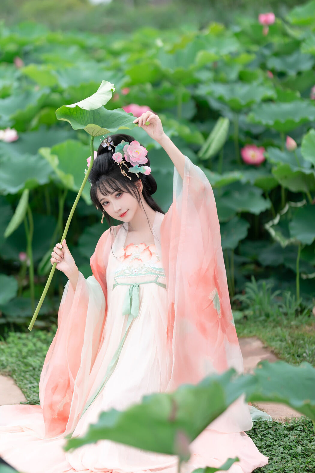 YiTuYu艺图语 Vol.7685 Qi Luo Sheng De Xiao Su Su