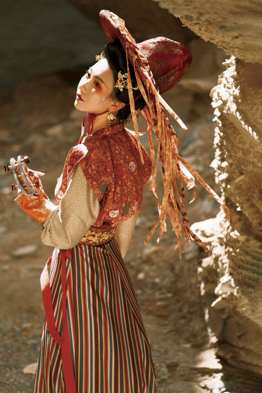 YiTuYu艺图语 Vol.7732 Xiao Bei Ke Qing Bu Yao Fang Qi