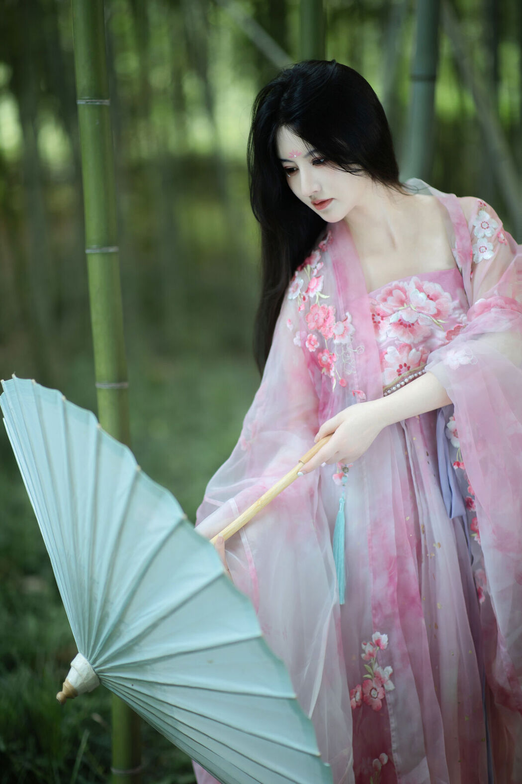 YiTuYu艺图语 Vol.7703 Shi Shi Kiki