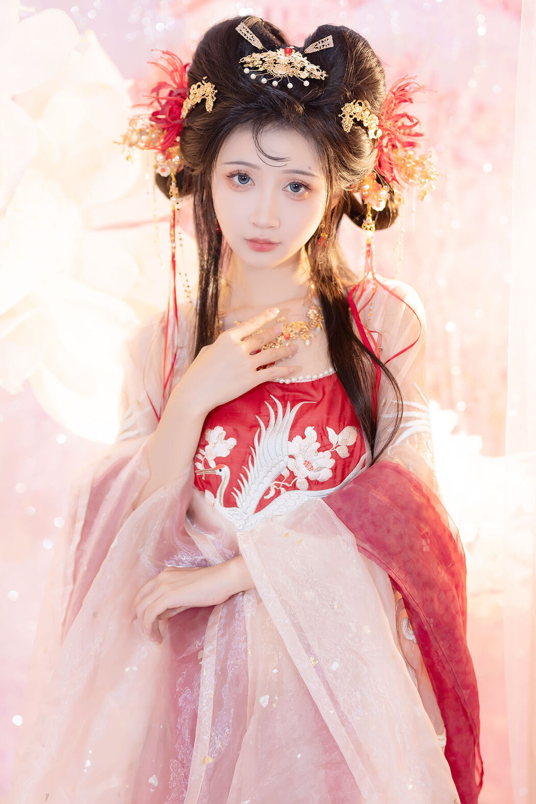 YiTuYu艺图语 Vol.7642 Qi Luo Sheng De Xiao Su Su Cover Photo