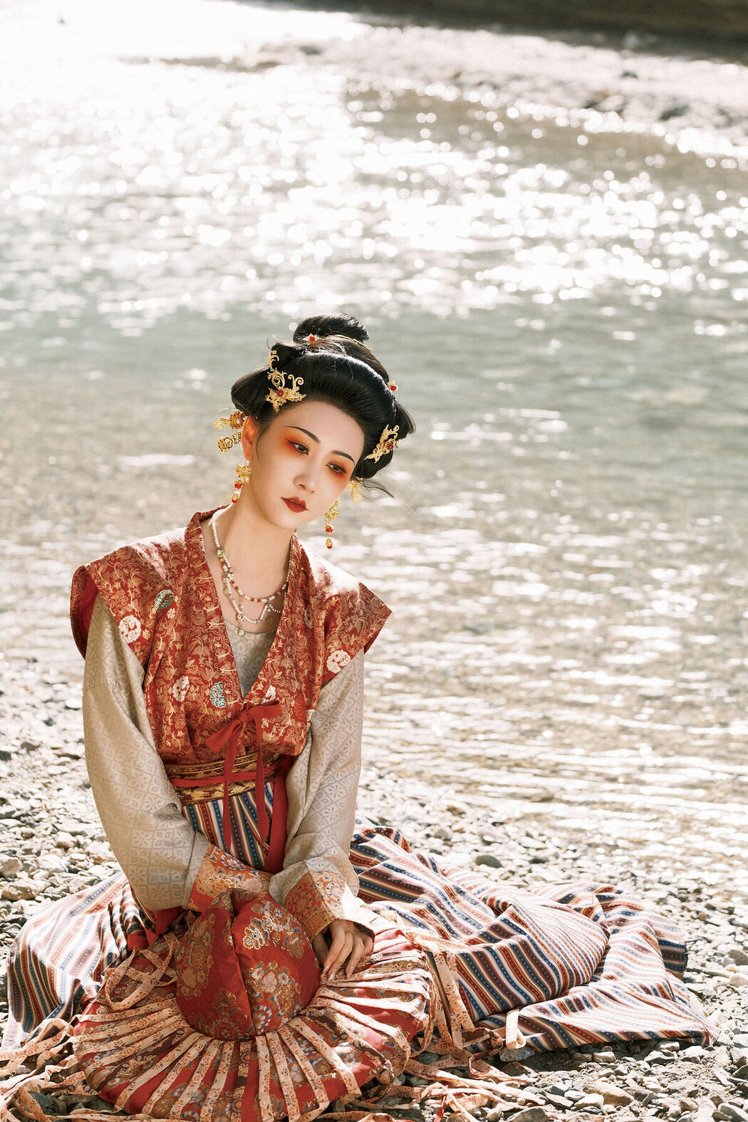 YiTuYu艺图语 Vol.7732 Xiao Bei Ke Qing Bu Yao Fang Qi