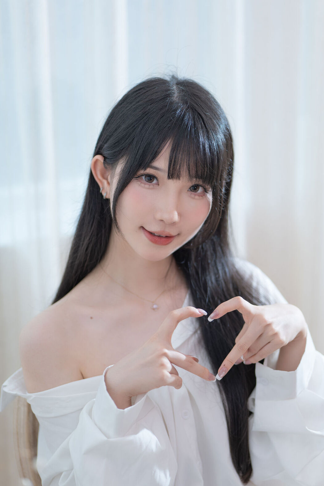 YiTuYu艺图语 Vol.7680 Ying Tao Zai Bu Zai